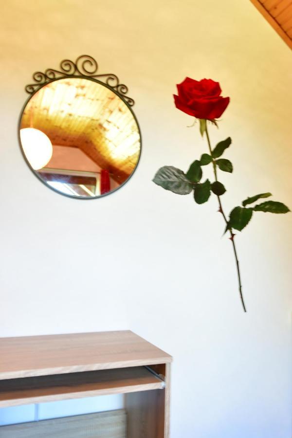 Apartman Jelena Rakovica Exteriör bild